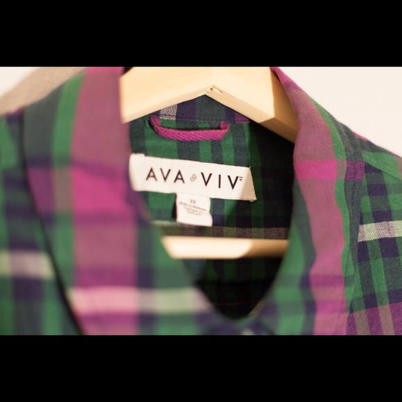 Ava & Viv Green/Purple Plaid Button-Up Top - Picture 3 of 8